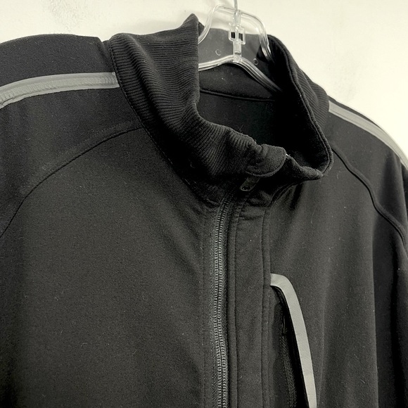 Lululemon Kung Fu Jacket II Black Men’s XL Zip Up Pocket Rubber Seams Activewear - Picture 9 of 15